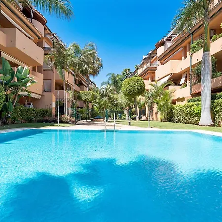 3316 Casa Jacaranda * Marbella